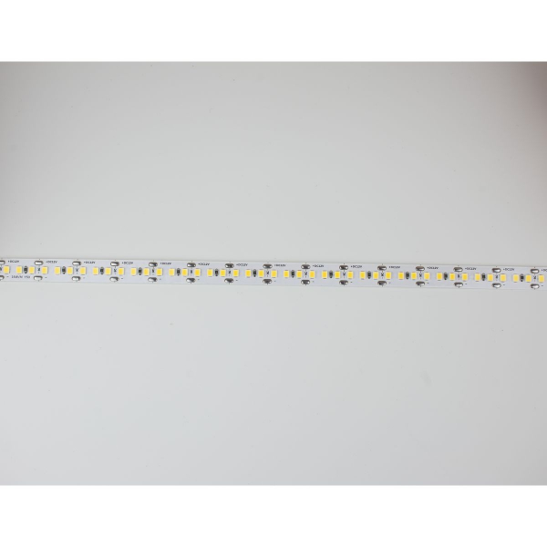 Светодиодная лента LEDS POWER 2835 180/м (16Вт/м) 12В холодная 008714 Светодиодная лента LEDS POWER 2835 180/м (16Вт/м) 12В холодная 008714