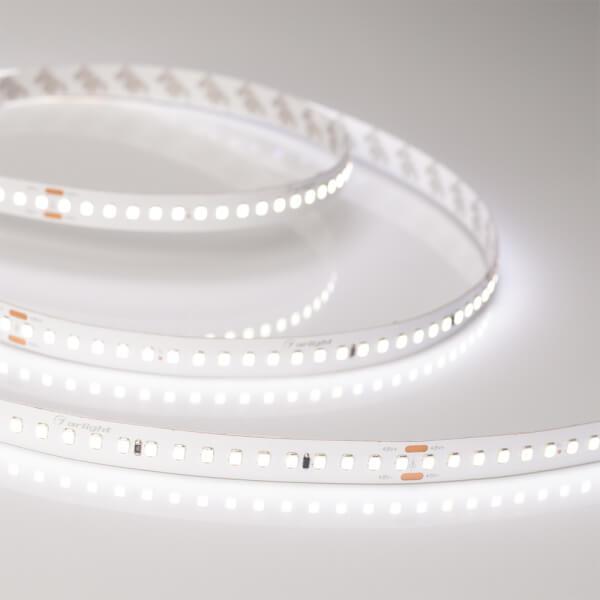 Светодиодная лента Arlight 5,8W/m 144LED/m 2835SMD дневной белый 50M 026833(2) Светодиодная лента Arlight 5,8W/m 144LED/m 2835SMD дневной белый 50M 026833(2)