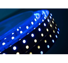 Светодиодная влагозащищенная лента DesignLed 28,8W/m 120LED/m 5050SMD разноцветный/холодный белый 5M 000514