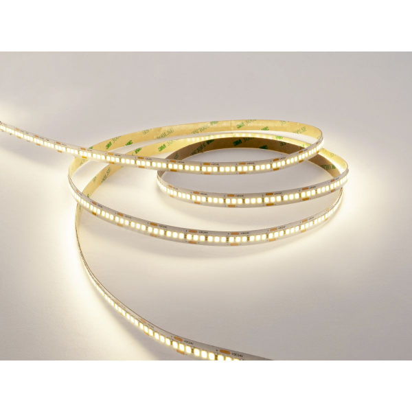 Светодиодная лента LEDS POWER 2835 240/м (18Вт/м) 12В теплая 002309 Светодиодная лента LEDS POWER 2835 240/м (18Вт/м) 12В теплая 002309
