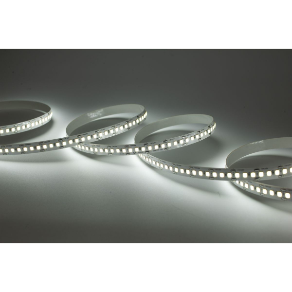 Светодиодная лента LEDS POWER 2835 180/м (16Вт/м) 12В холодная 008714 Светодиодная лента LEDS POWER 2835 180/м (16Вт/м) 12В холодная 008714