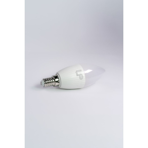 Светодиодная лампа LEDS POWER C37 E14 8Вт 3000К 006680