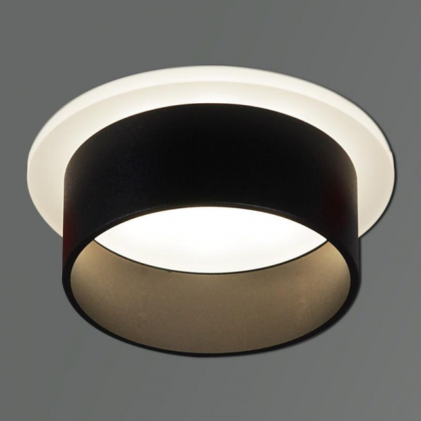 Точечный светильник Reluce 16075-9.5-001QR SMD7W BK Точечный светильник Reluce 16075-9.5-001QR SMD7W BK