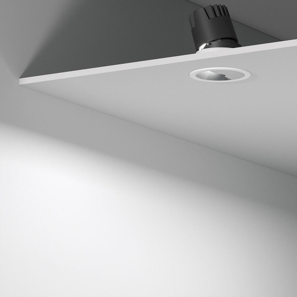 Встраиваемый светодиодный светильник Elektrostandard Inline 25090/LED 10W 4000K белый/хром a064611 Встраиваемый светодиодный светильник Elektrostandard Inline 25090/LED 10W 4000K белый/хром a064611