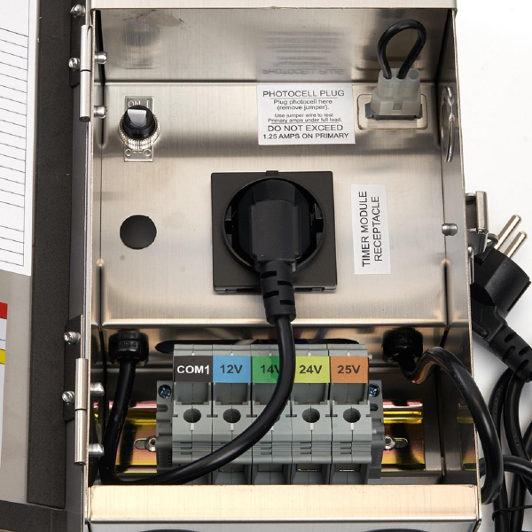 Трансформатор для подводных светильников LB501 AC12-25V 150W 48368 Трансформатор для подводных светильников LB501 AC12-25V 150W 48368