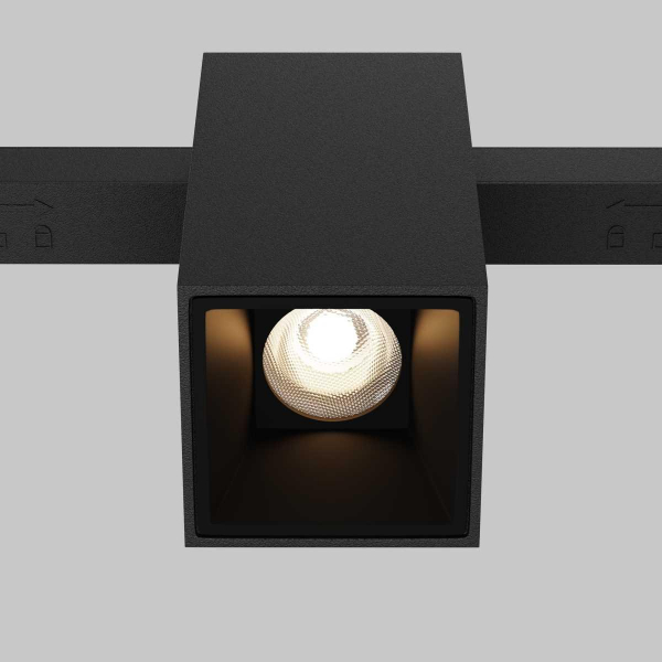 Трековый светильник Maytoni Technical TR121-2-7W3K-B Трековый светильник Maytoni Technical TR121-2-7W3K-B