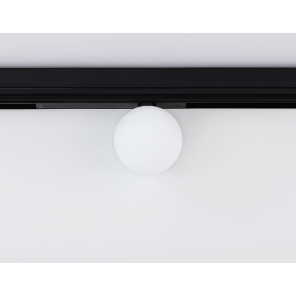 Трековый светодиодный светильник Ambrella Light Track System Magnetic 220V GL1371 Трековый светодиодный светильник Ambrella Light Track System Magnetic 220V GL1371