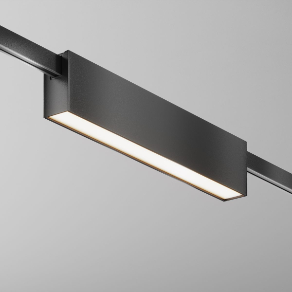 Трековый светодиодный светильник Maytoni Flarity Basis TR151-1-12W4K-B