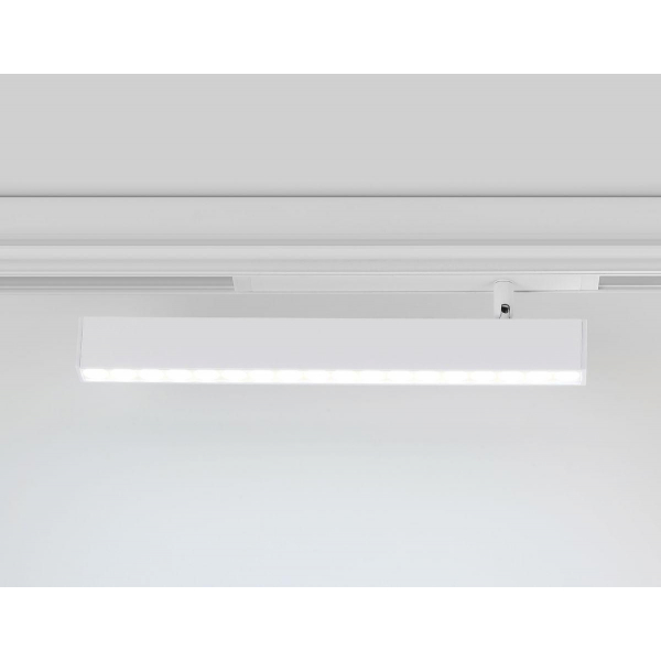 Трековый светодиодный светильник Ambrella Light Track System Magnetic 220V GL1351