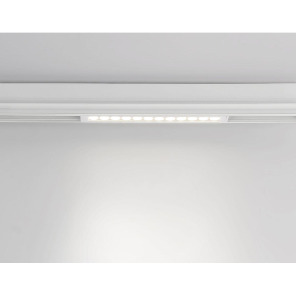 Трековый светодиодный светильник Ambrella Light Track System Magnetic 220V GL1301 Трековый светодиодный светильник Ambrella Light Track System Magnetic 220V GL1301