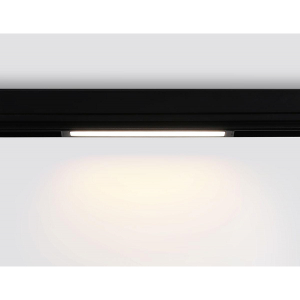 Трековый светодиодный светильник Ambrella Light Track System Magnetic 220V GL1262 Трековый светодиодный светильник Ambrella Light Track System Magnetic 220V GL1262
