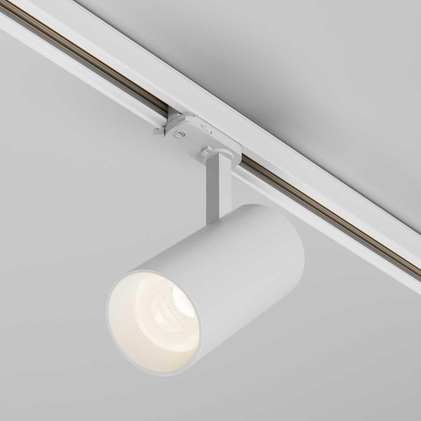 Трековый светильник Maytoni Technical TR197-3-30WCCT-M-W Трековый светильник Maytoni Technical TR197-3-30WCCT-M-W