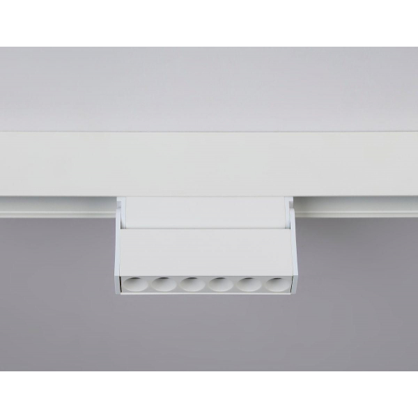 Трековый светодиодный светильник Ambrella light Track System Magnetic GL4038 Трековый светодиодный светильник Ambrella light Track System Magnetic GL4038