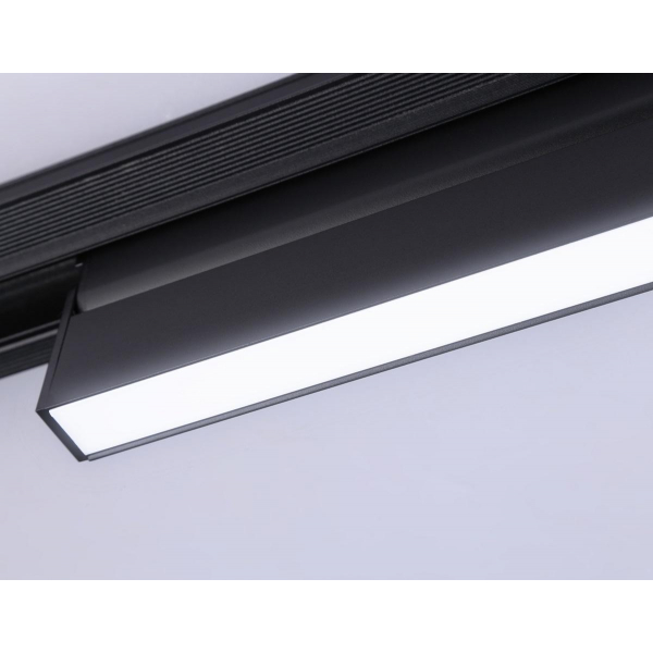 Трековый светодиодный светильник Ambrella light Track System Magnetic GL4062 Трековый светодиодный светильник Ambrella light Track System Magnetic GL4062