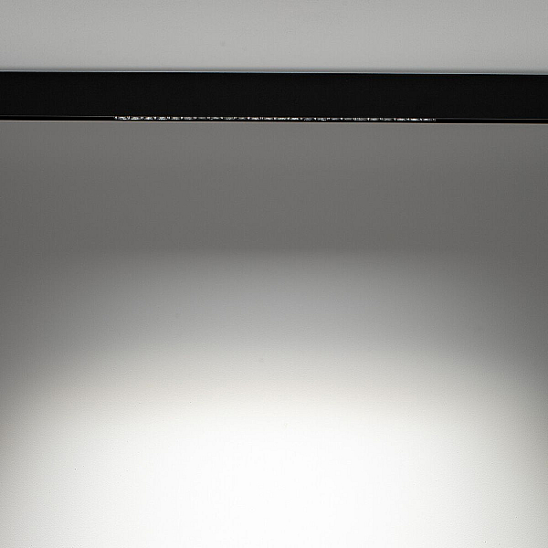 Трековый магнитный светильник Nowodvorski Focus Led Black 10643