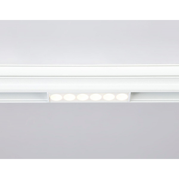 Трековый светодиодный светильник Ambrella light Track System Magnetic GL4017 Трековый светодиодный светильник Ambrella light Track System Magnetic GL4017