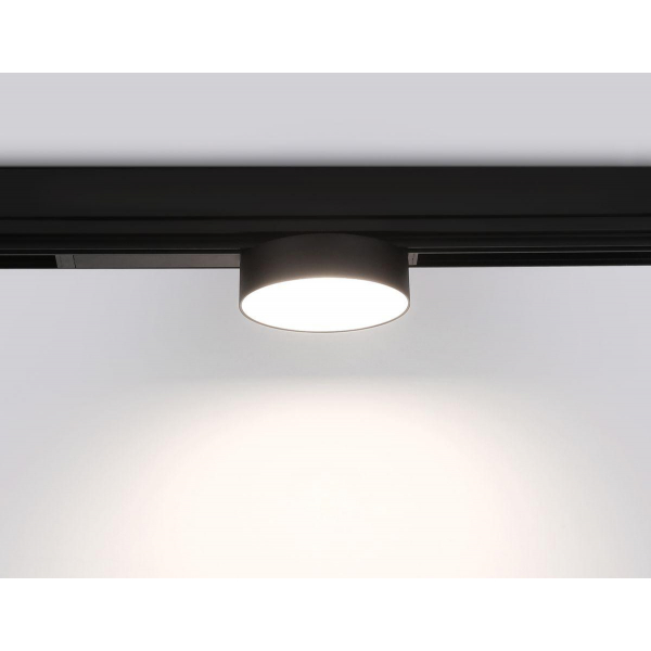 Трековый светодиодный светильник Ambrella Light Track System Magnetic 220V GL1381 Трековый светодиодный светильник Ambrella Light Track System Magnetic 220V GL1381