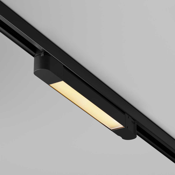 Трековый светильник Maytoni Technical TR196-3-10W2.7K-B Трековый светильник Maytoni Technical TR196-3-10W2.7K-B