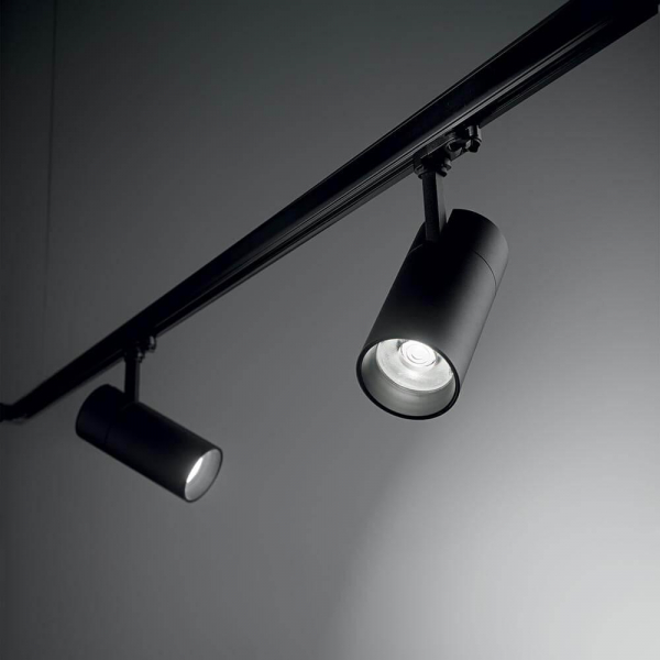 Трековый светодиодный светильник Ideal Lux Quick 21W CRI80 30 3000K BK 1-10V 247878 Трековый светодиодный светильник Ideal Lux Quick 21W CRI80 30 3000K BK 1-10V 247878