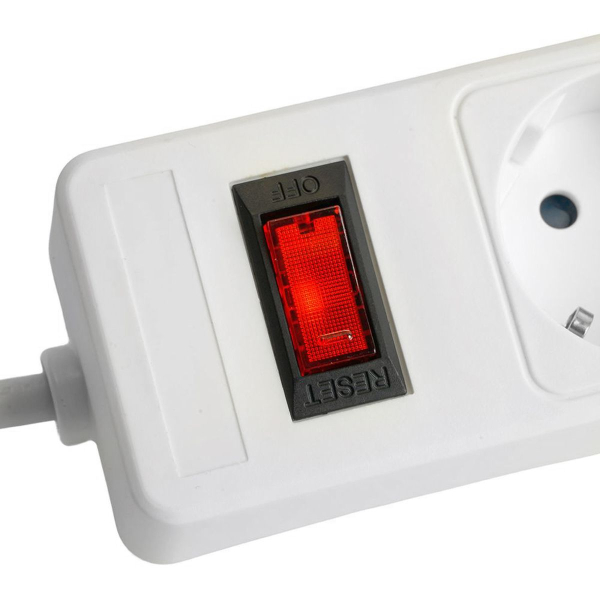 Сетевой фильтр 4-местный с/з STEKKER HM20-41-05 3x1мм2, 5 м, серия Optima, белый