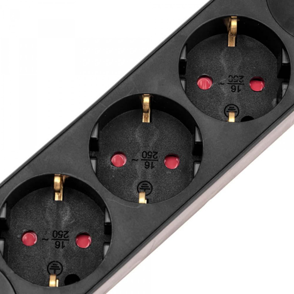 Удлинитель STANDARD 3 гнезда, 3м, 3х1,0мм², с/з, с выключателем, 2 USB, черный REXANT 13-4022 Удлинитель STANDARD 3 гнезда, 3м, 3х1,0мм², с/з, с выключателем, 2 USB, черный REXANT 13-4022