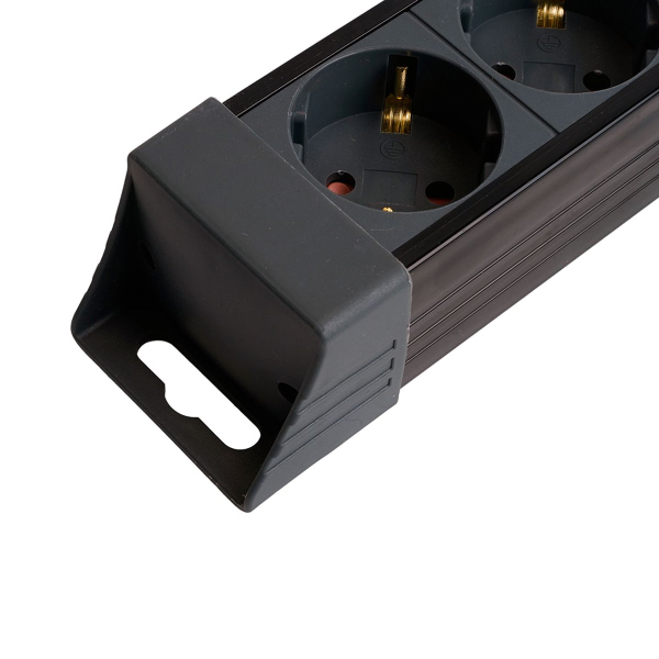 Сетевой фильтр 6-местный с/з Stekker 3x1мм2, 1,8 м, 250В, 16А Techno, HM22-61-02, черный 50159