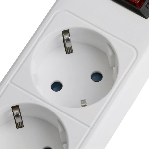 Сетевой фильтр 4-местный с/з STEKKER HM20-41-02 3x1мм2, 1,8 м, серия Optima, белый