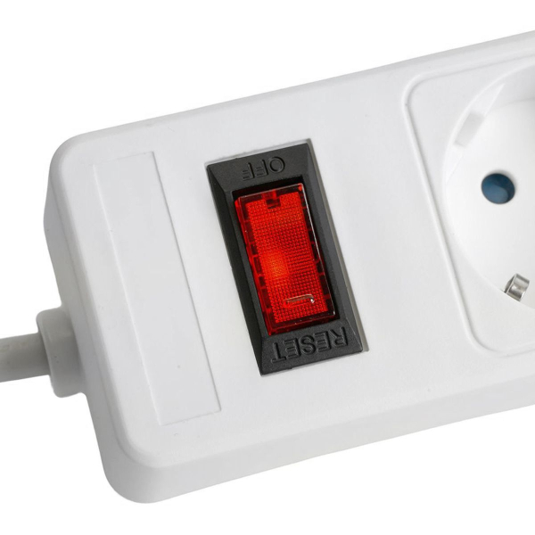 Сетевой фильтр 5-местный с/з STEKKER HM20-51-02 3x1мм2, 1,8 м, серия Optima, белый