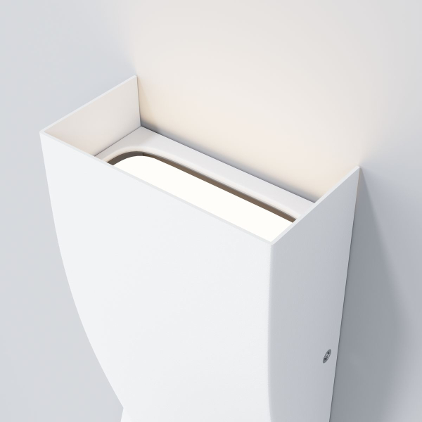 Уличный настенный светодиодный светильник Maytoni Twist O040WL-L11W3K