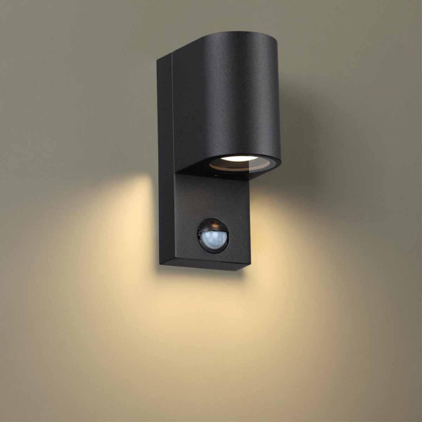 Уличный настенный светильник Odeon Light Motto 4390/1W Уличный настенный светильник Odeon Light Motto 4390/1W