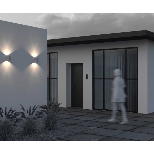 Уличный настенный светильник Maytoni Outdoor Block O507WL-L10W3K