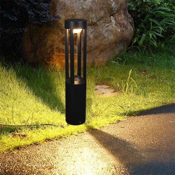 Фонарь Reluce 09958-0.7-001U 0,6M LED12W BK Фонарь Reluce 09958-0.7-001U 0,6M LED12W BK
