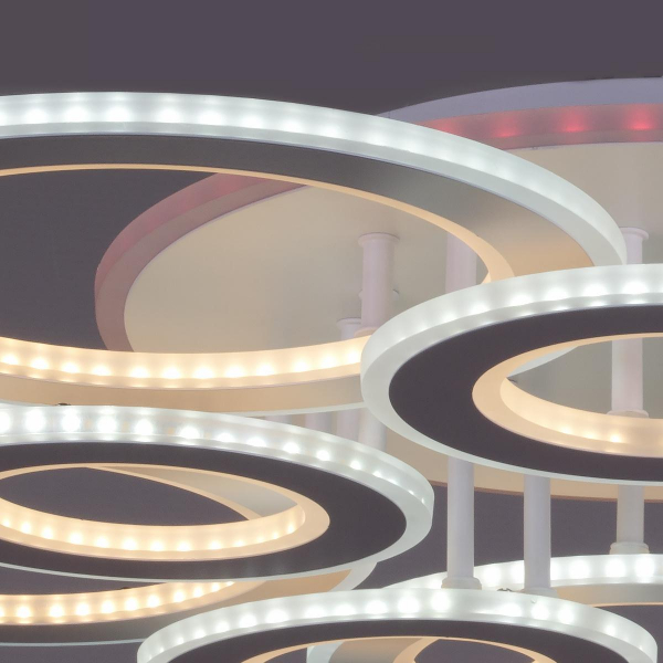 Потолочная светодиодная люстра Reluce 08881-0.3-5+5LED WH (BL+YL) Потолочная светодиодная люстра Reluce 08881-0.3-5+5LED WH (BL+YL)