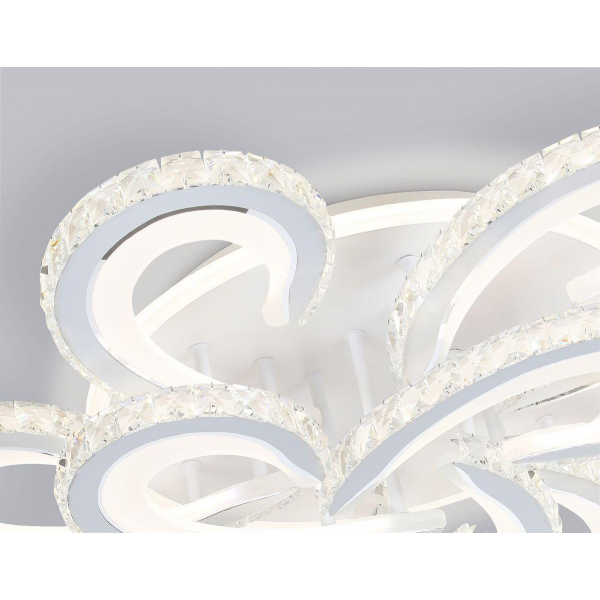 Потолочная светодиодная люстра Ambrella light Acrylica Ice FA1704 Потолочная светодиодная люстра Ambrella light Acrylica Ice FA1704