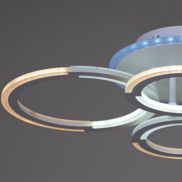 Потолочная светодиодная люстра Reluce 09820-3.3-2+2A WH (RGB) Потолочная светодиодная люстра Reluce 09820-3.3-2+2A WH (RGB)