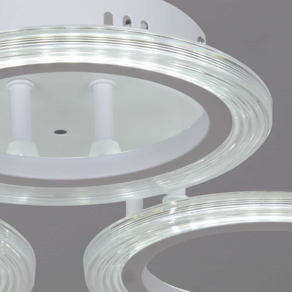Люстра Reluce 09812-3.3-03A WH Люстра Reluce 09812-3.3-03A WH