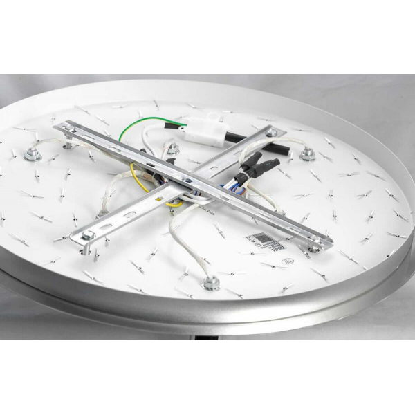 Потолочная люстра Lussole Como GRLSA-5603-07 Потолочная люстра Lussole Como GRLSA-5603-07