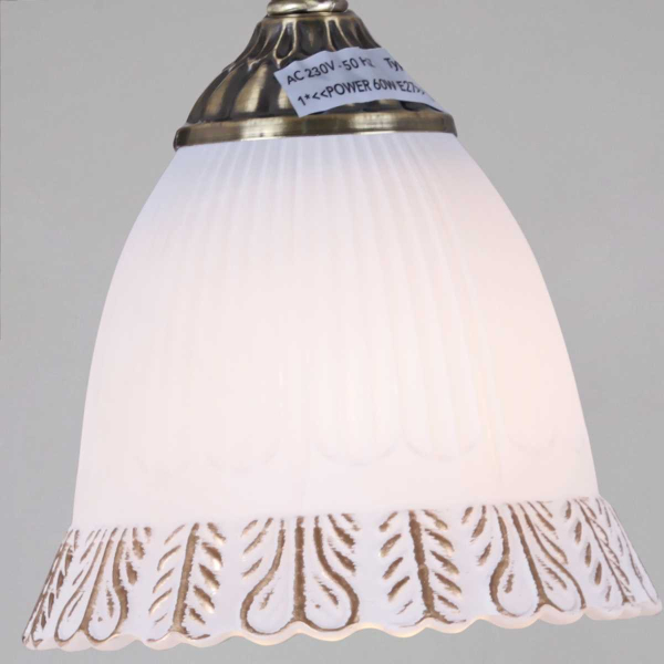 Потолочная люстра Reluce 99018-0.3-03