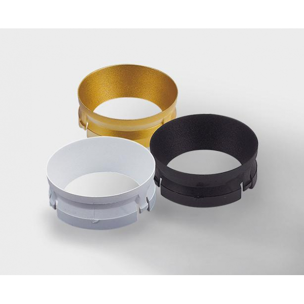 Встраиваемый спот Italline DANNY FR2 white Встраиваемый спот Italline DANNY FR2 white