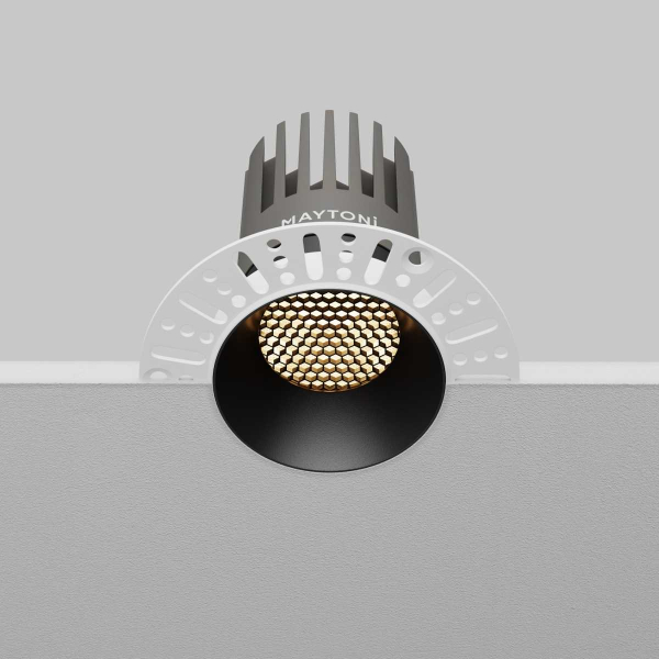 Встраиваемый светильник Maytoni Technical DL121-15W-3K-TRS-B