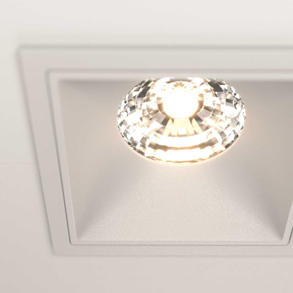 Встраиваемый светильник Maytoni Technical DL043-02-15W3K-SQ-W Встраиваемый светильник Maytoni Technical DL043-02-15W3K-SQ-W