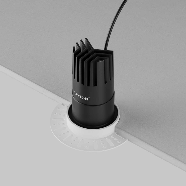 Встраиваемый светильник Maytoni Technical Dip DL120-10W-4K-TRS-B Встраиваемый светильник Maytoni Technical Dip DL120-10W-4K-TRS-B