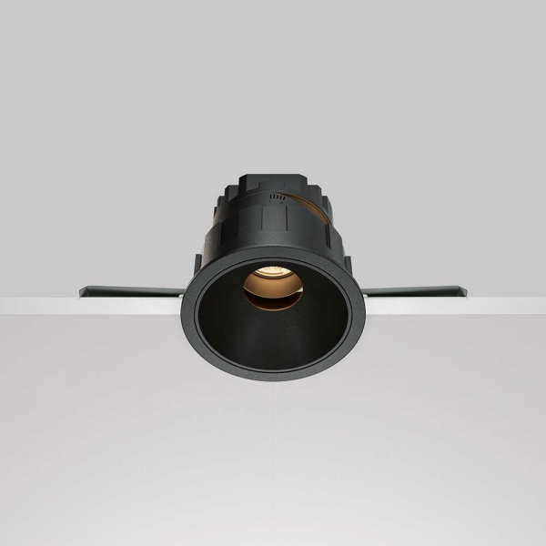 Встраиваемый светодиодный светильник Maytoni Technical Wise DL057-10W3K-B Встраиваемый светодиодный светильник Maytoni Technical Wise DL057-10W3K-B