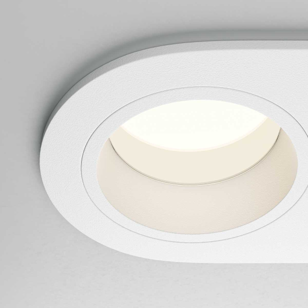 Встраиваемый светильник Maytoni Technical Downlight Share DL126-02-GU10-W
