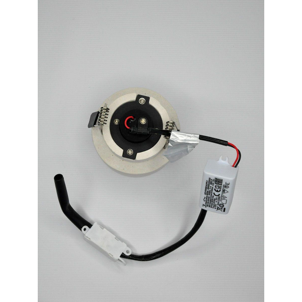 Встраиваемый светодиодный светильник Elvan VLS-110224D-4.2W-WW-MlCo Встраиваемый светодиодный светильник Elvan VLS-110224D-4.2W-WW-MlCo