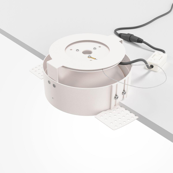 Встраиваемый светодиодный светильник Maytoni Technical Move DL060-9W3-4-6K-TRS-W Встраиваемый светодиодный светильник Maytoni Technical Move DL060-9W3-4-6K-TRS-W