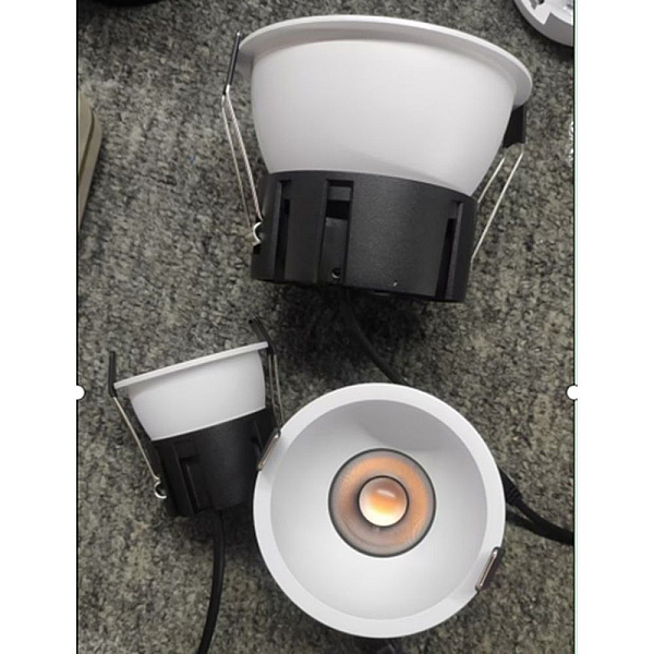 Встраиваемый светильник Italline IT06-6033 white 3000K