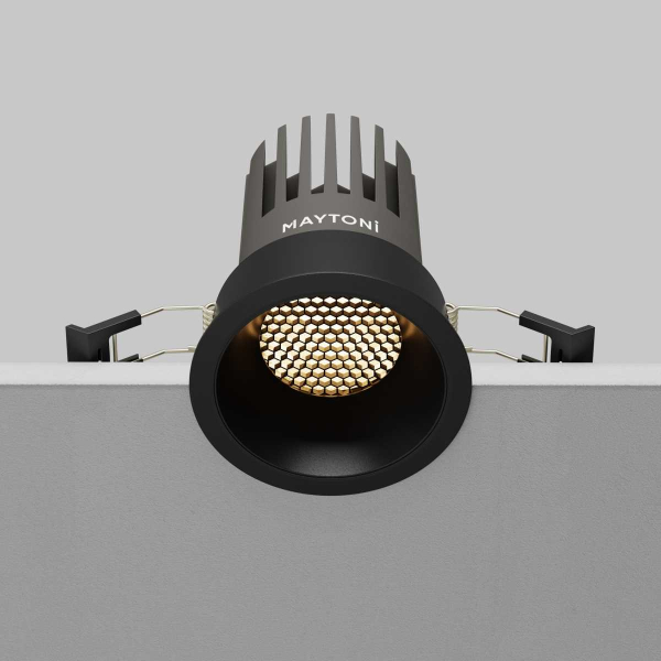 Встраиваемый светильник Maytoni Technical DL117-15W-3K-B