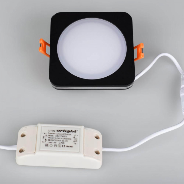 Встраиваемый светодиодный светильник Arlight LTD-96x96SOL-BK-10W Day White 022008 Встраиваемый светодиодный светильник Arlight LTD-96x96SOL-BK-10W Day White 022008