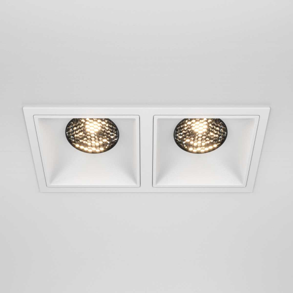 Встраиваемый светильник Maytoni Technical DL043-02-15W3K-SQ-W Встраиваемый светильник Maytoni Technical DL043-02-15W3K-SQ-W